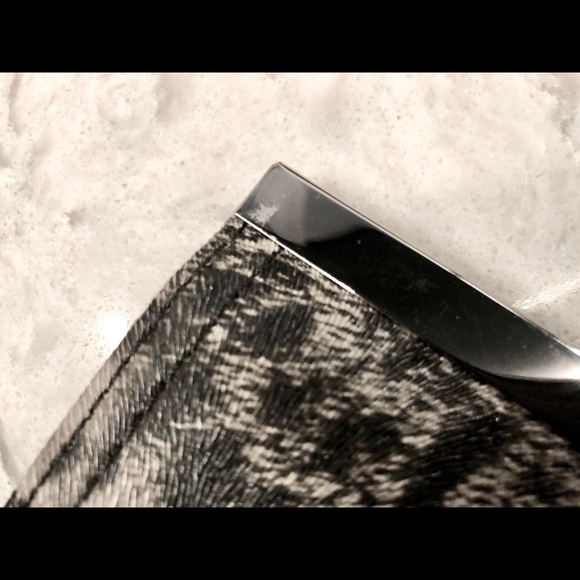 New York & Company Large Wallet/Clutch - Picture 5 of 5